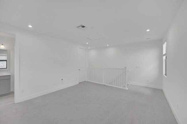 Building Photo - 9520 St Germain Dr