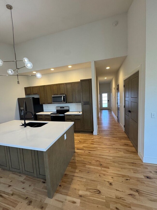 Building Photo - Lot 164