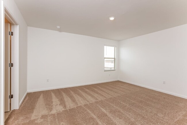 Building Photo - 7070 W Joycliff Way