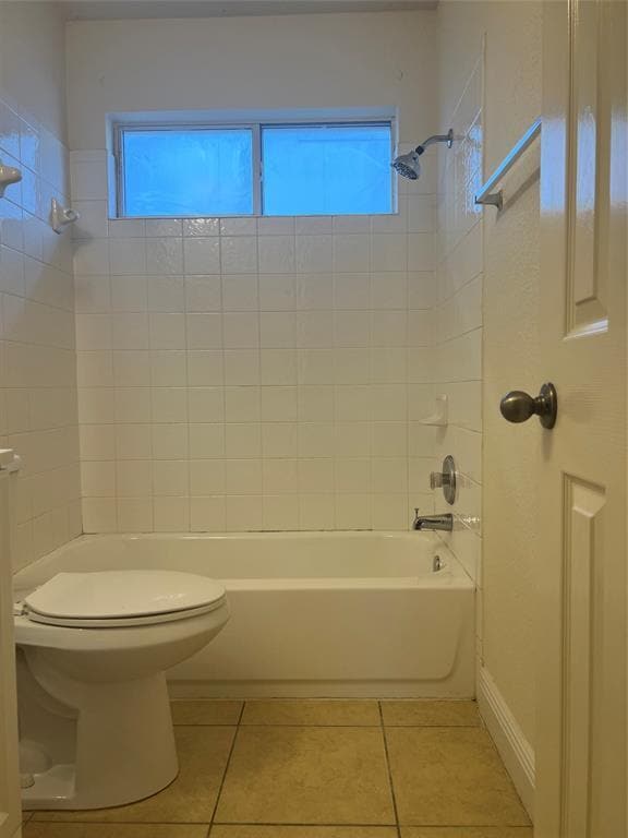 Building Photo - 1901 Golden Sunrise Ln