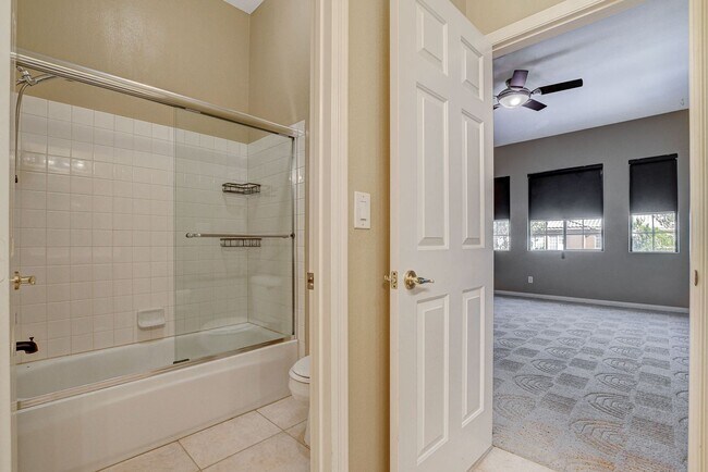 Building Photo - Luxury 5-Bedroom Guard-Gated Home with Pool, Spa & 3 En-Suite Bedrooms