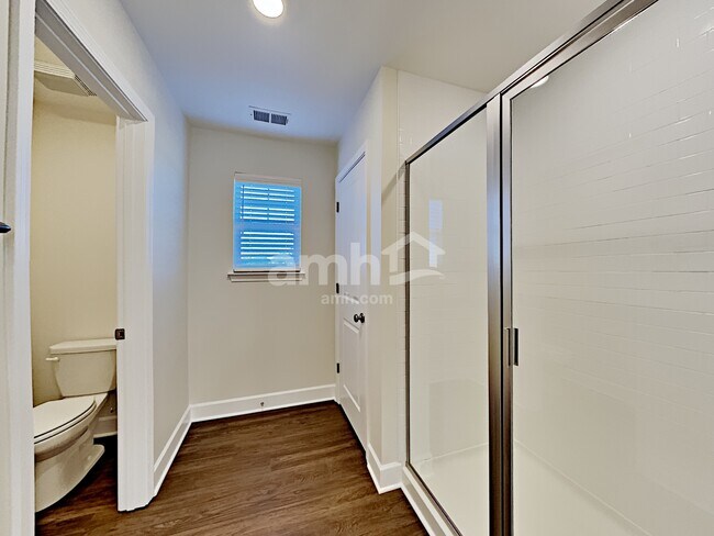 Building Photo - 4318 Spregan Way