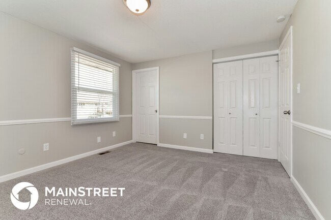 Building Photo - 10330 Sheffield Ct