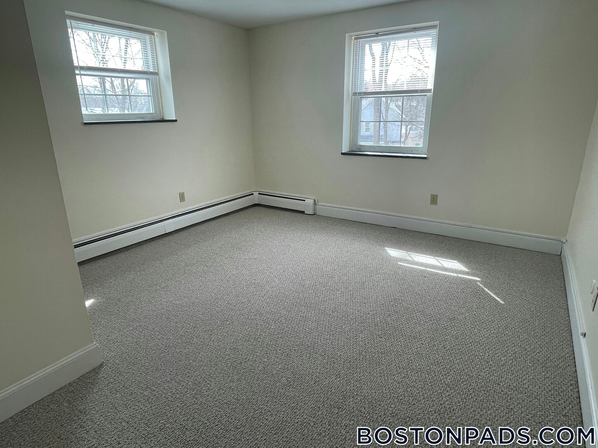 Building Photo - 2 Brattle Dr