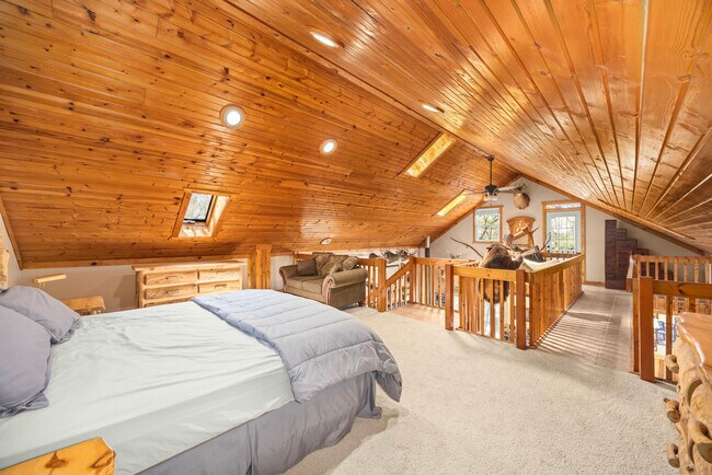 Building Photo - 3341 E 2059th Rd