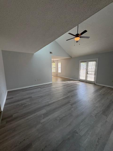 Building Photo - 1123 Northview Dr