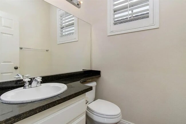 Building Photo - RANCHO BERNARDO / VISTA DEL LARGO - Nice 3...