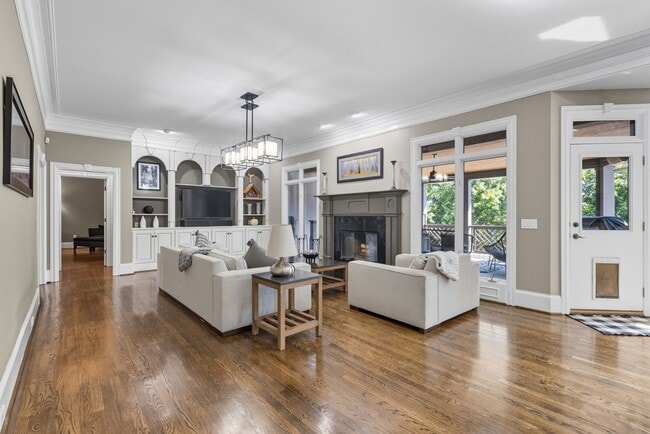 Building Photo - Princeton Hills Fully Furnished
