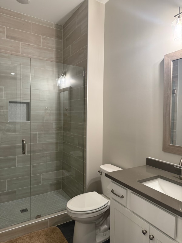 Building Photo - 1725 Coburn St