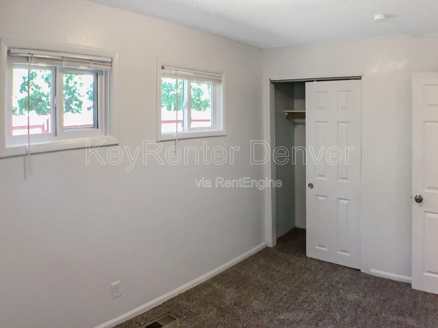 Building Photo - 1995 Ingalls St