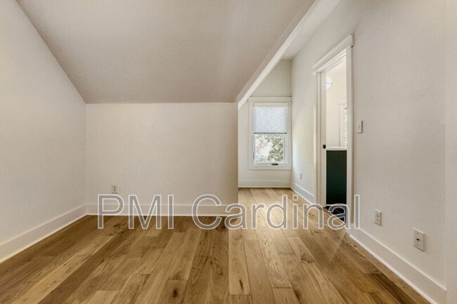 Building Photo - 3121 Colyer Pl