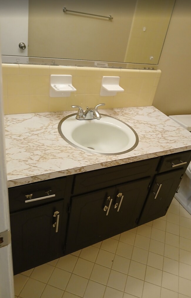Building Photo - MOVE IN READY! NOW AVAILABLE!!! $0 SECURIT...