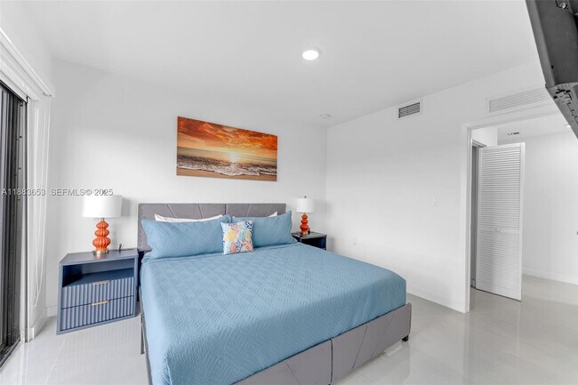 Building Photo - 26144 SW 146th Ct