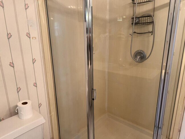 Building Photo - 2527 Emily Ln