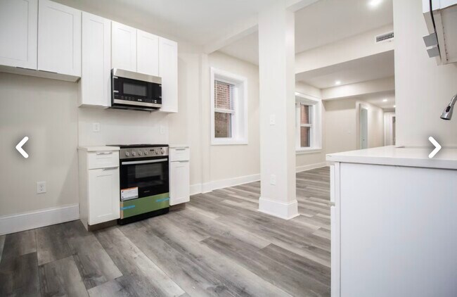 Building Photo - 18 Walnut St