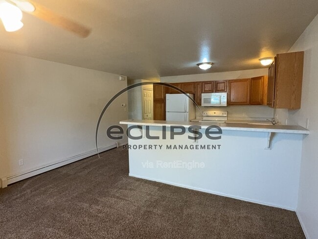 Building Photo - 497 Coronado Ct