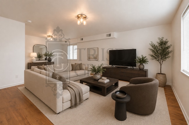 Building Photo - Avail Sept 1st: 2BR Apt in Crafton, 1 Off Street Parking, AC, W/D included, Quartz Countertops, D...