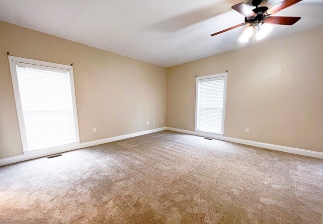 Building Photo - Pfafftown 3 Bedroom, 2 Bathroom Rare Gem i...
