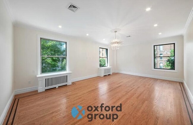 Building Photo - East 76th Street