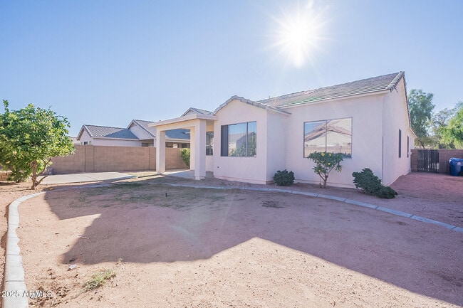 Building Photo - 12614 W Earll Dr