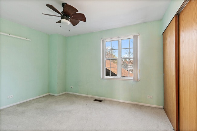 Building Photo - 1273 Cranbrook Dr