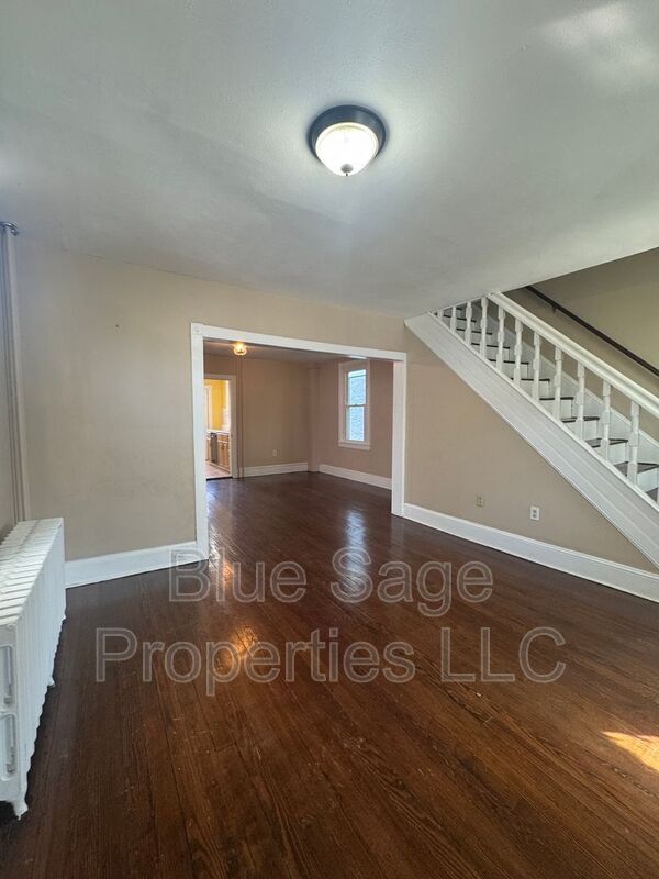 Building Photo - 754 Buck Ln
