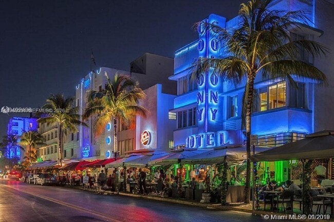 Building Photo - 1545 Euclid Ave