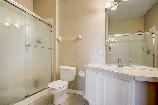 Building Photo - 8630 Buccilli Dr