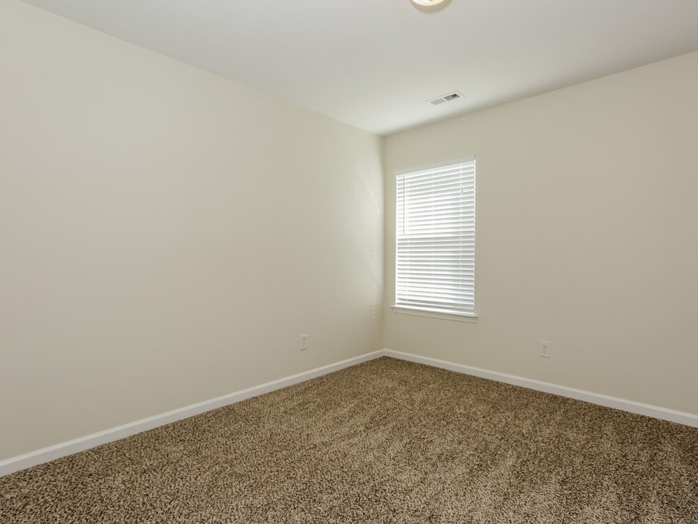 Building Photo - 6908 Sequoia Hills Dr