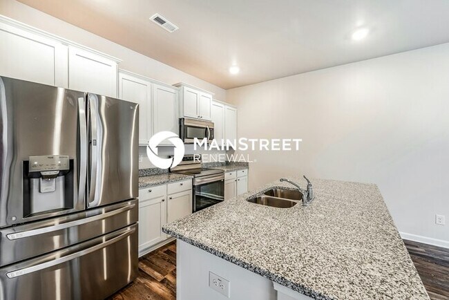 Building Photo - 3 Bedroom Pet-Friendly Home in ODENVILLE, AL with Main Street Renewal