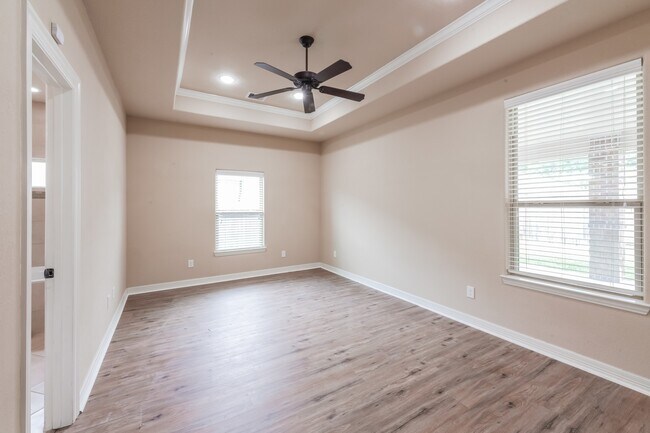 Building Photo - 23733 Briar Tree Dr