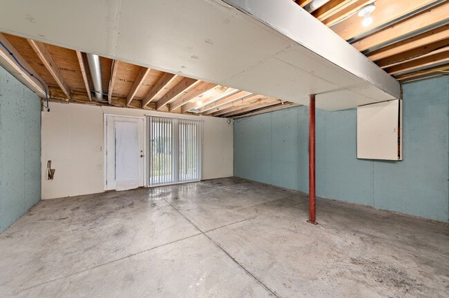 Floorplan - MOTT RIDGEWAY