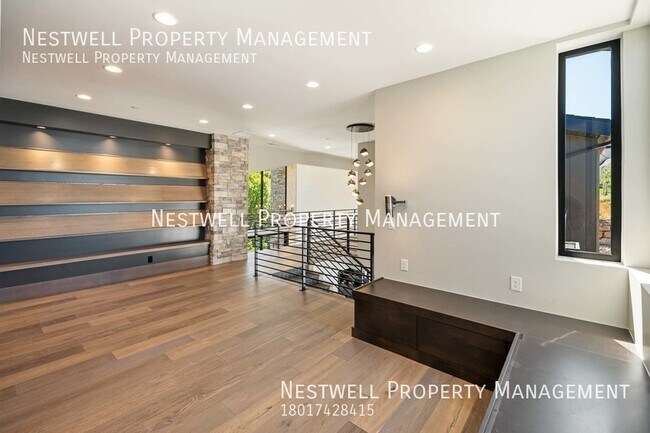 Building Photo - Brand New Luxury Home in Woodland Hills