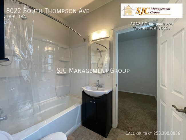 Building Photo - 8022 S Thompson Ave