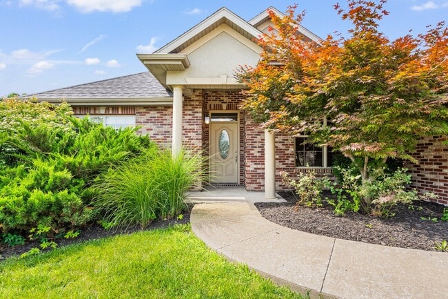 Building Photo - 4804 Cedar Coals Ct
