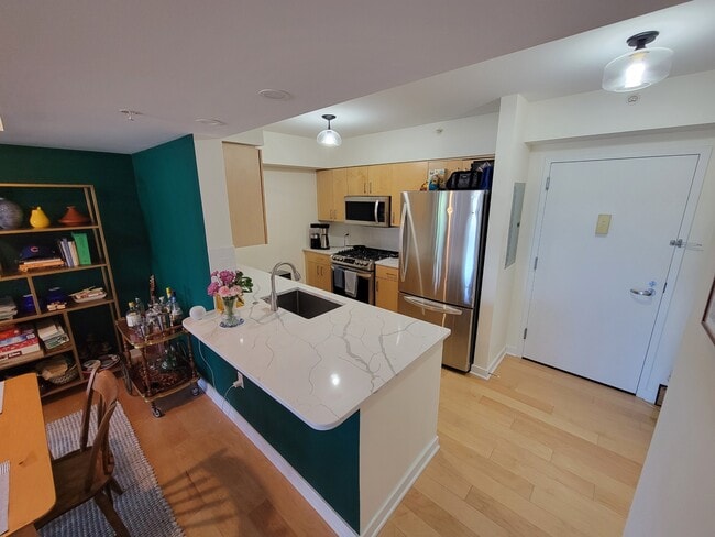 Building Photo - 1000 New Jersey Ave SE