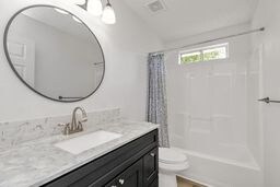 Building Photo - 453 Rush Park Cir