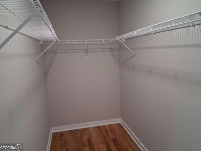 Building Photo - 3185 Tackett Rd