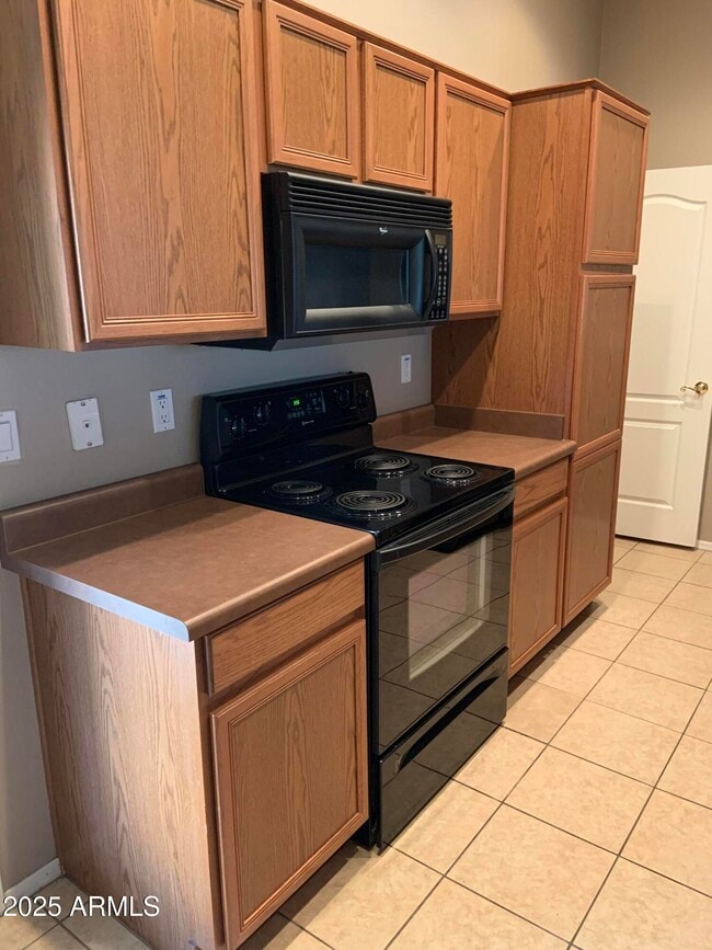 Building Photo - 7977 W Carolina Dr