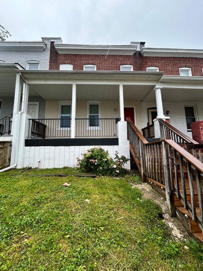 Building Photo - Baltimore - 3 Bedrooms, 1 Bathrooms Available!
