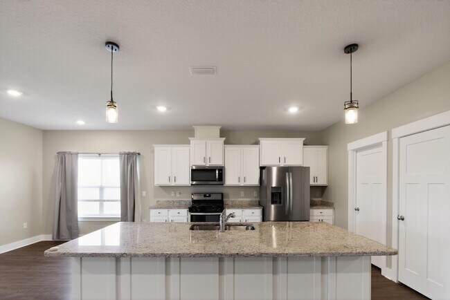 Building Photo - 1110 Shoal River Dr