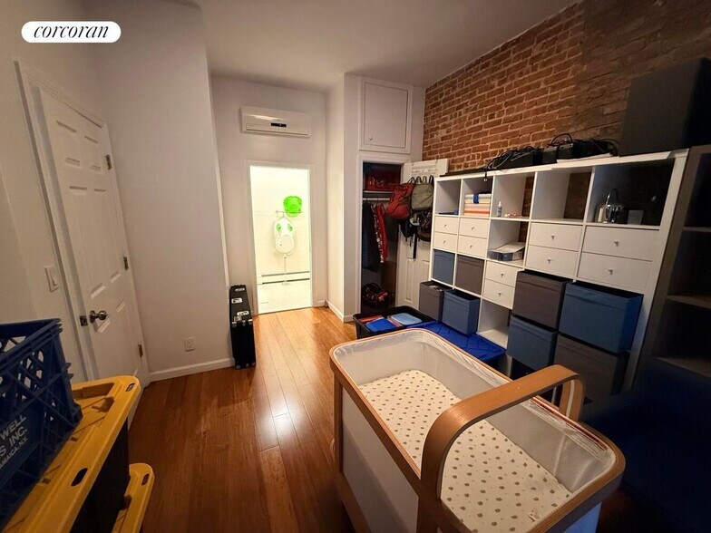 Building Photo - 1360 Prospect Pl