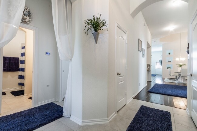 Building Photo - 6305 Rotherham St