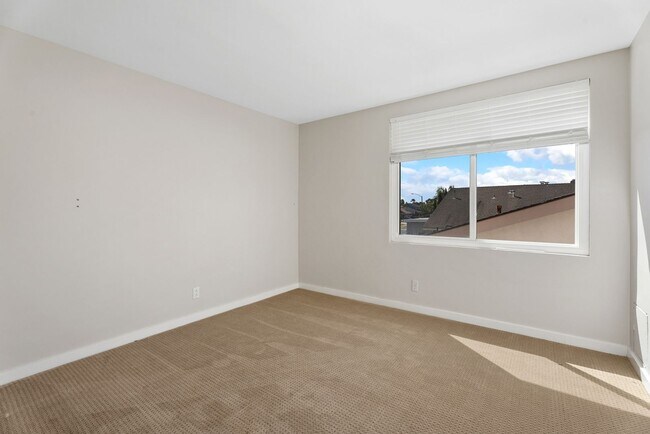 Building Photo - Coastal Elegance Meets Family Comfort in D...