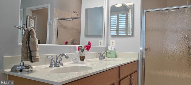 Building Photo - 10425 Starlight Pl