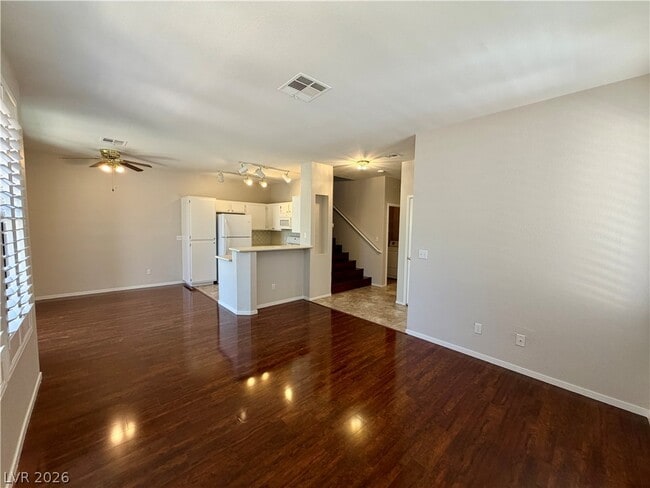 Building Photo - 251 S Green Valley Pkwy