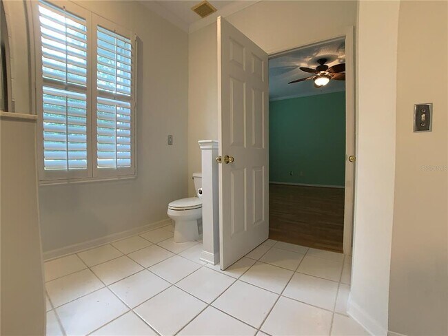 Building Photo - 622 Wisteria Ln