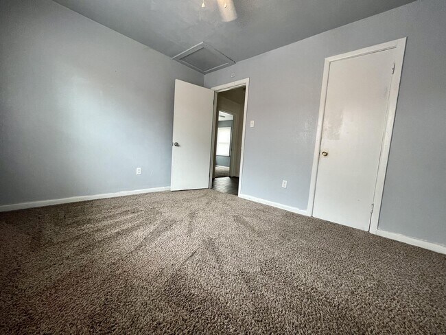 Building Photo - 4205 41st St