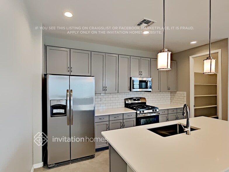 Building Photo - 4327 N 196th Ave