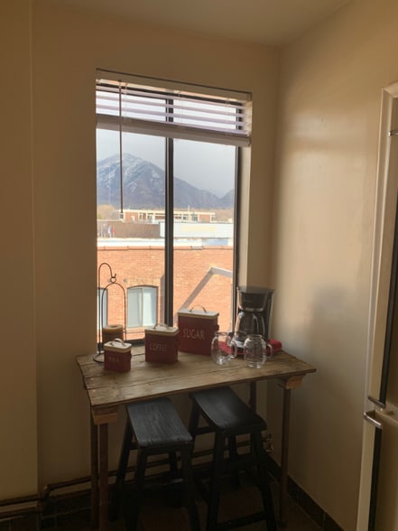 Building Photo - 57 W Vine St